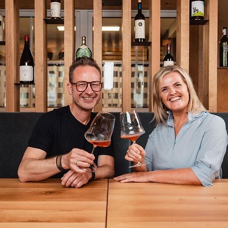 Mons Suites Wine Passion Tannheim Eksteriør bilde